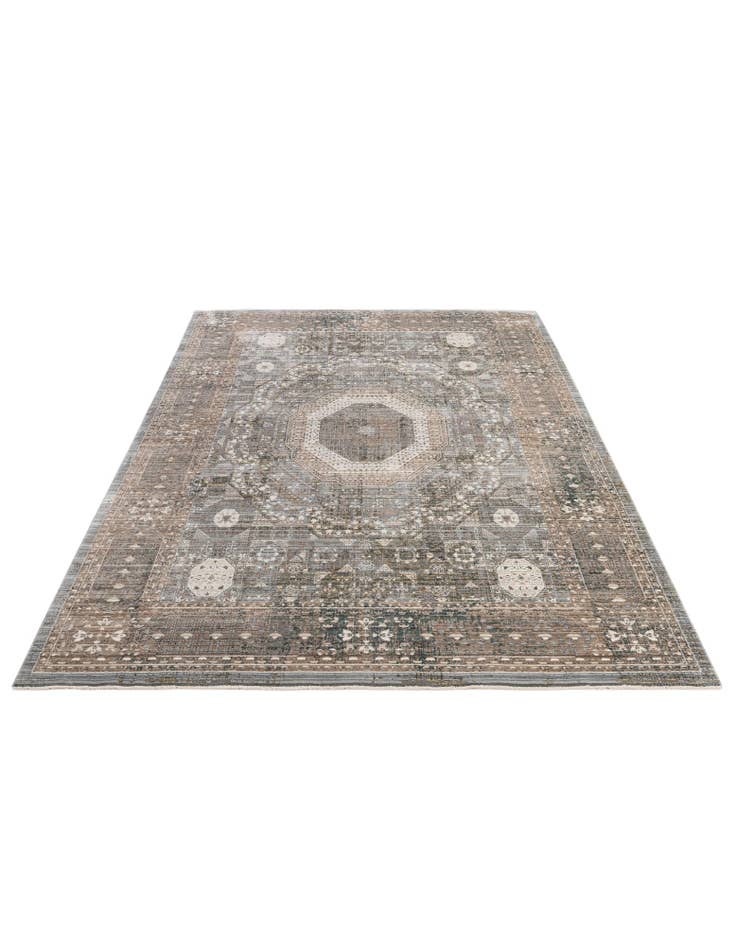 Detail image of  6' 7 x 9' 7 Lola Rug