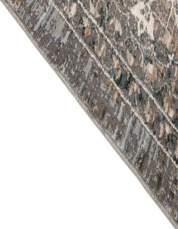 Detail image of  6' 7 x 9' 7 Lola Rug