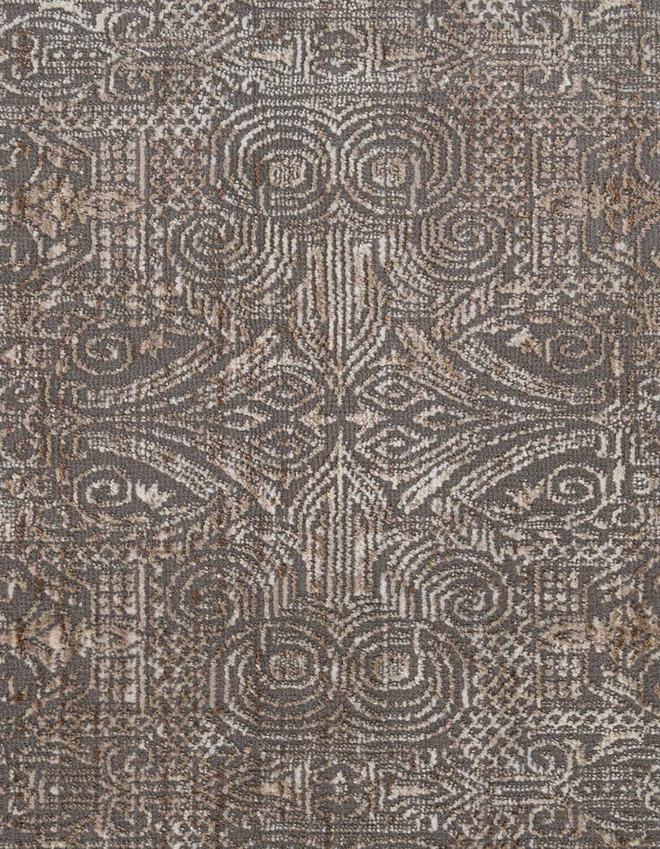 Detail image of  6' 6 x 9' 7 Lola Rug