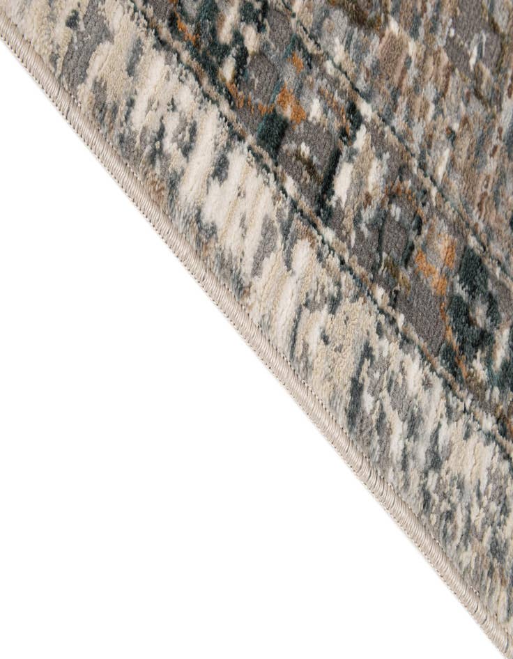 Detail image of  6' 7 x 9' 7 Lola Rug