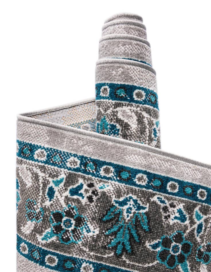 Detail image of  4' x 6' Lucerne Rug