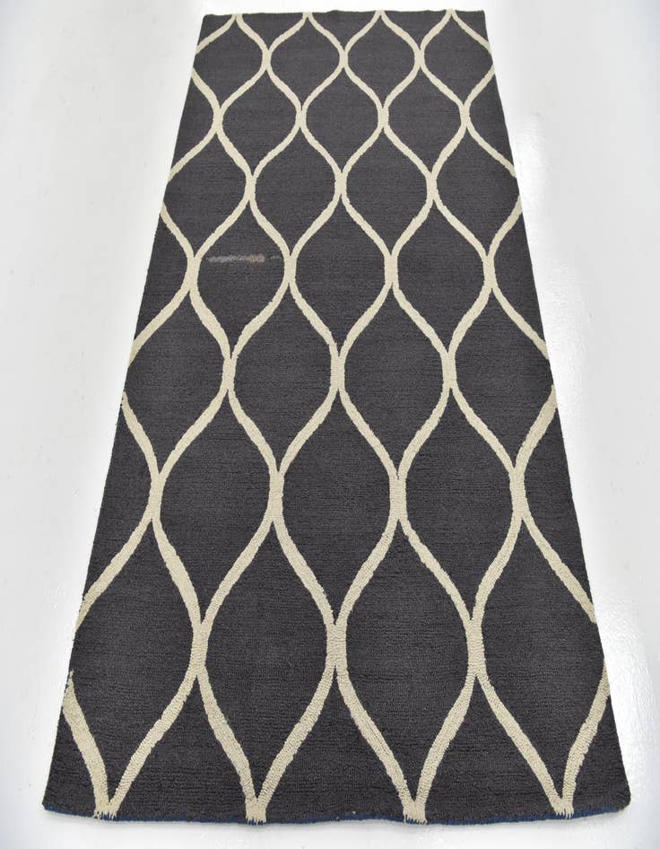 Detail image of  5' x 7' Luna Wool Rug