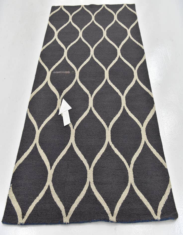 Detail image of  5' x 7' Luna Wool Rug