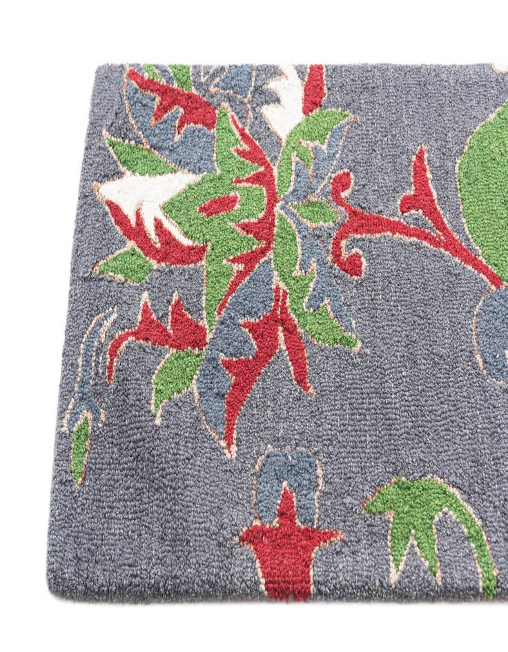 Detail image of  2' x 3' Luna Rug