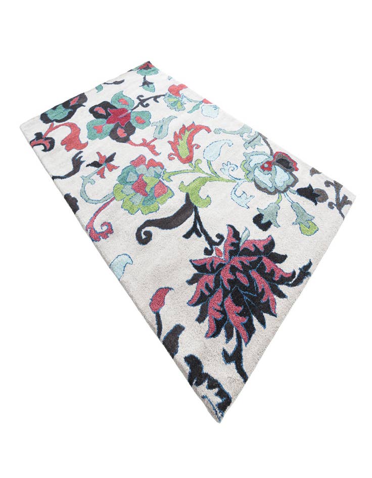 Detail image of  5' x 8' 1 Luna Rug