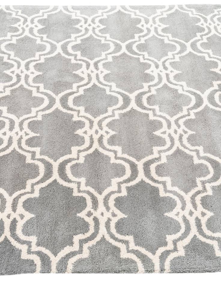 Detail image of  5' x 7' 10 Luna Rug