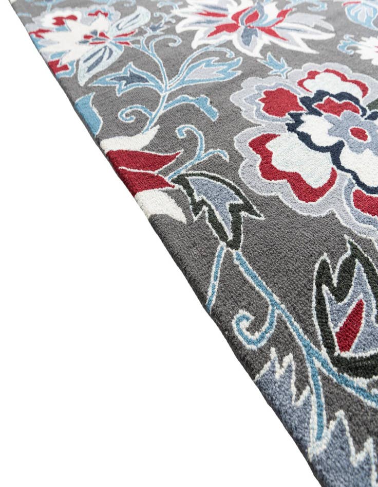 Detail image of  5' x 8' Luna Rug