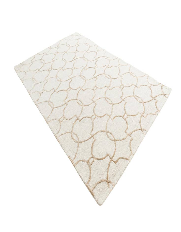 Detail image of  5' 1 x 8' 1 Luna Rug