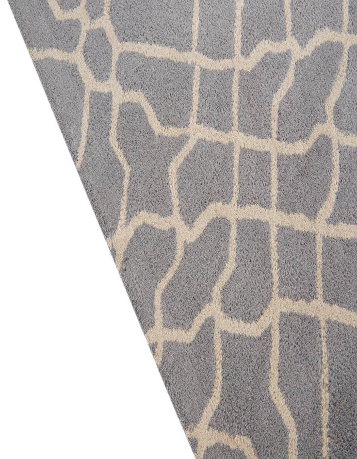 Detail image of  5' 1 x 8' Luna Rug