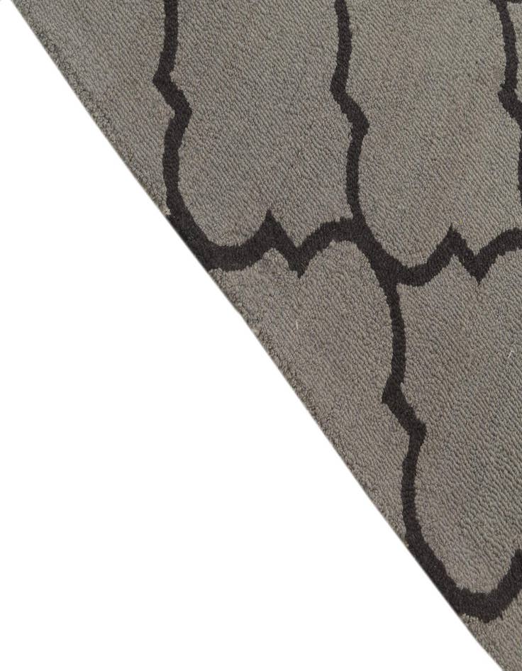 Detail image of  5' x 8' Luna Rug