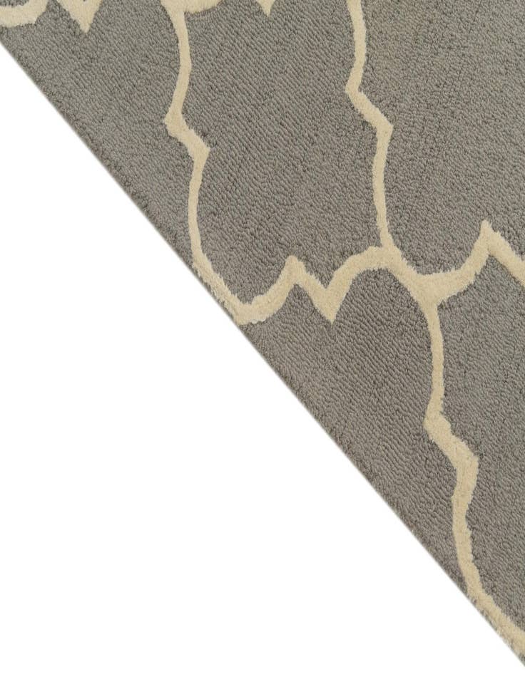 Detail image of  5' x 8' Luna Rug