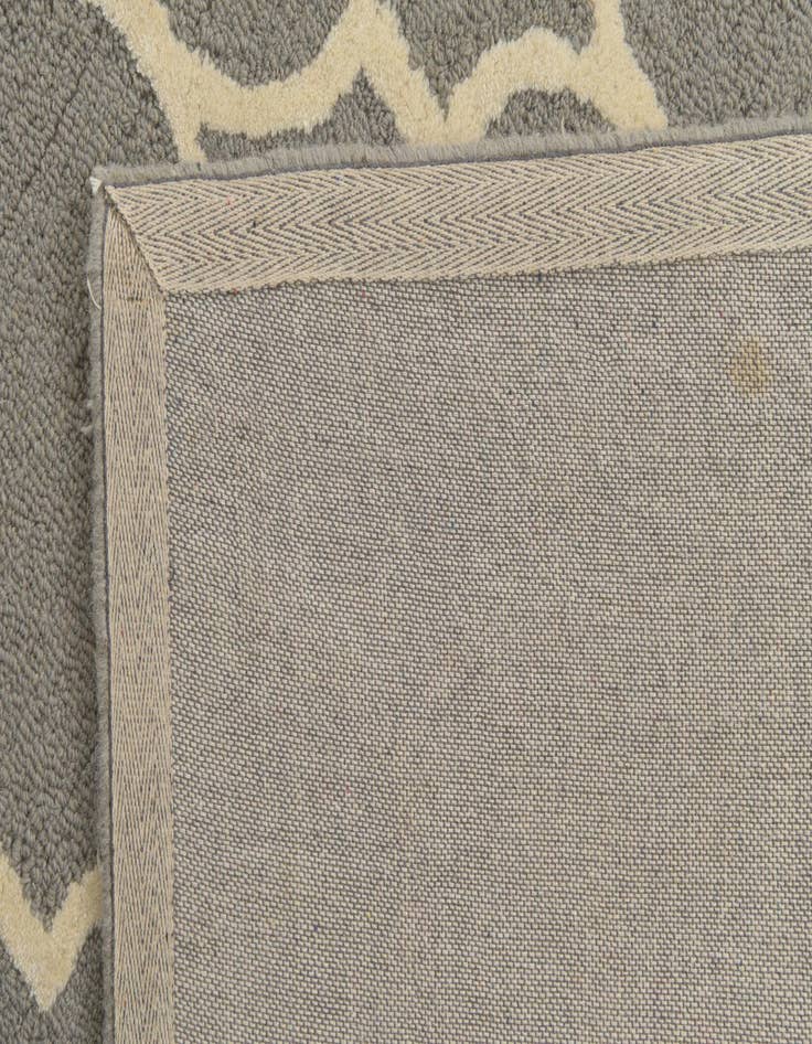 Detail image of  5' x 8' Luna Rug