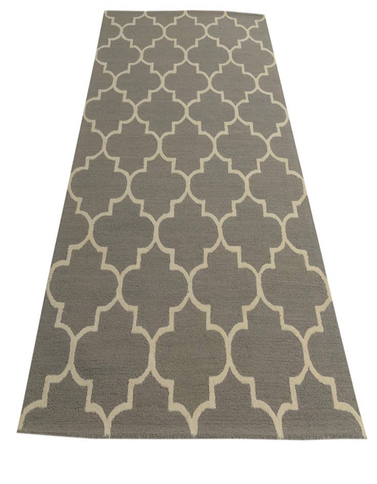 Detail image of  5' x 8' 1 Luna Wool Rug