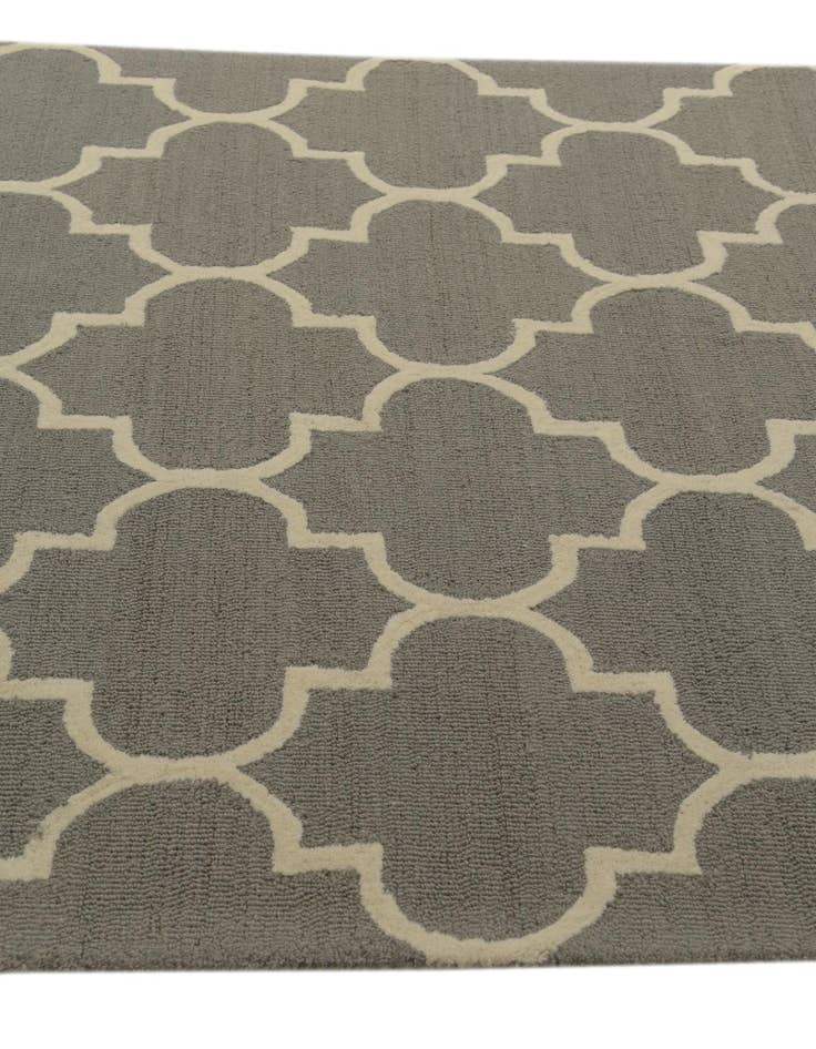 Detail image of  5' x 8' 1 Luna Wool Rug