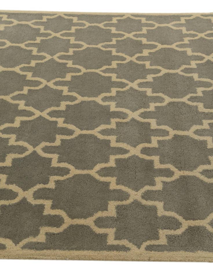 Detail image of  5' x 8' Luna Wool Rug