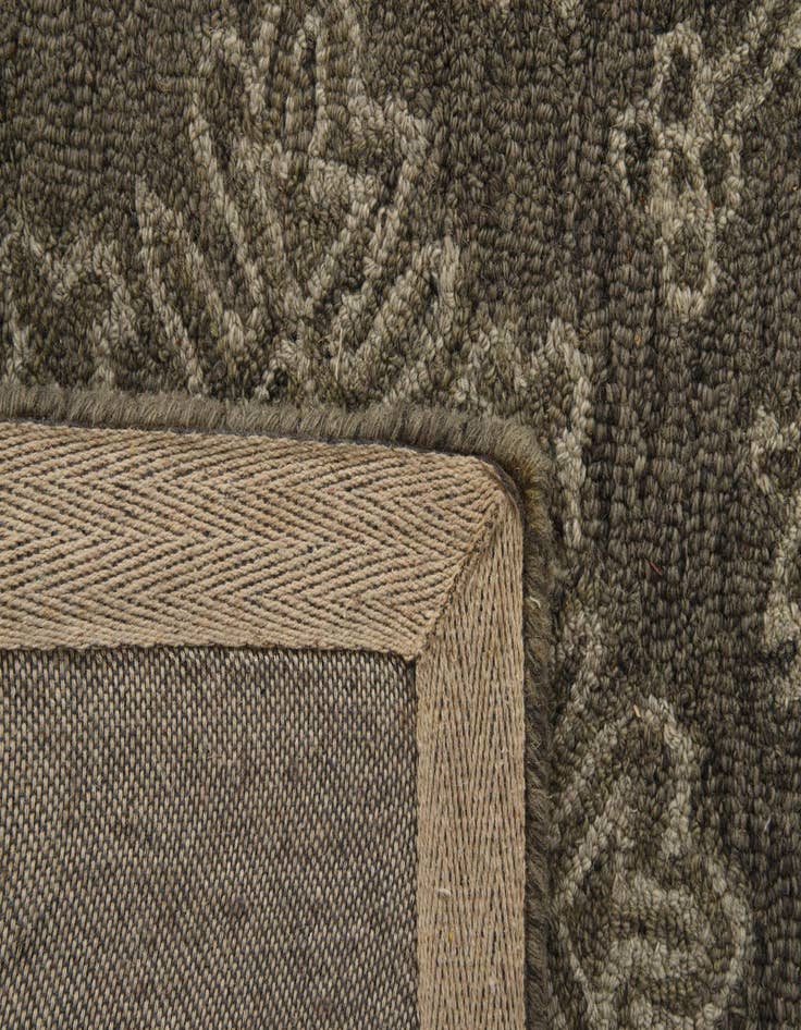 Detail image of  8' x 11' Luna Rug