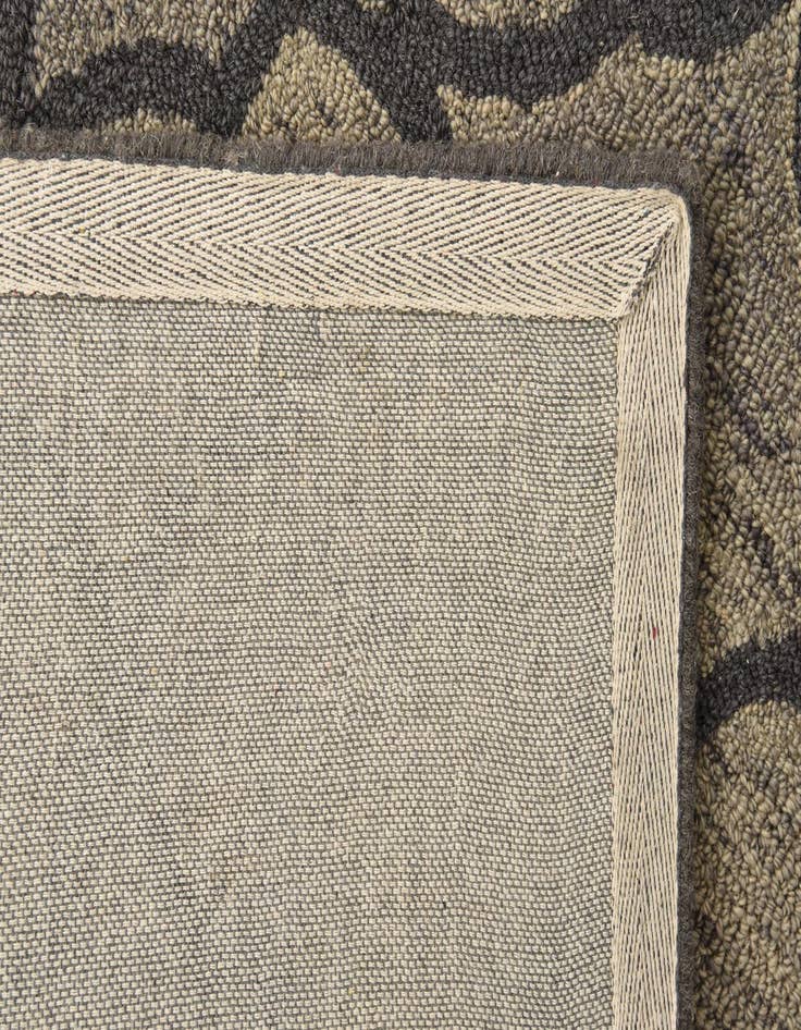 Detail image of  5' x 7' 11 Luna Wool Rug