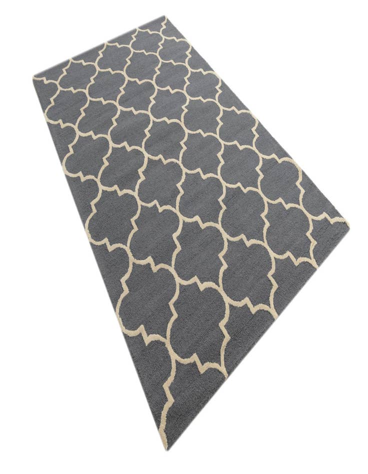 Detail image of  5' 1 x 8' Luna Wool Rug