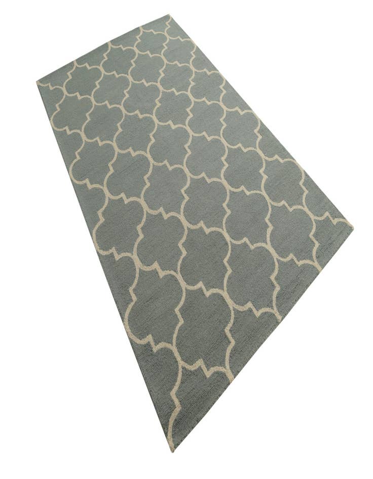 Detail image of  5' x 8' Luna Wool Rug