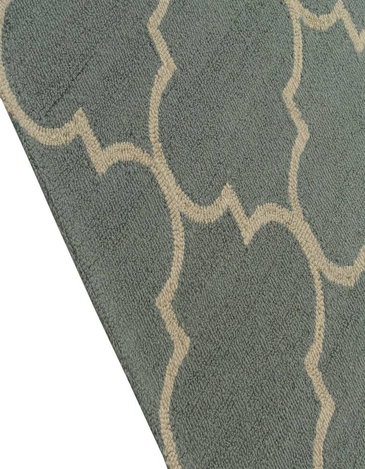Detail image of  5' x 8' Luna Wool Rug