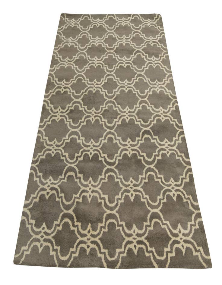 Detail image of  5' x 7' 10 Luna Wool Rug