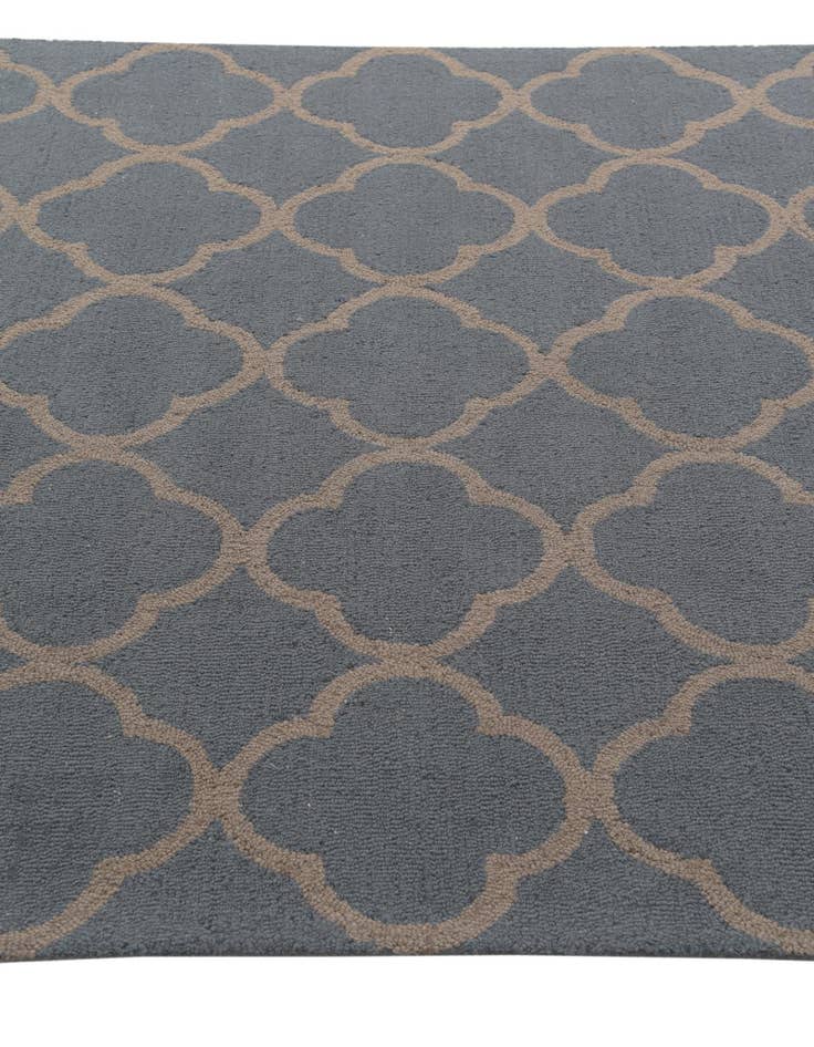 Detail image of  5' x 8' Luna Wool Rug