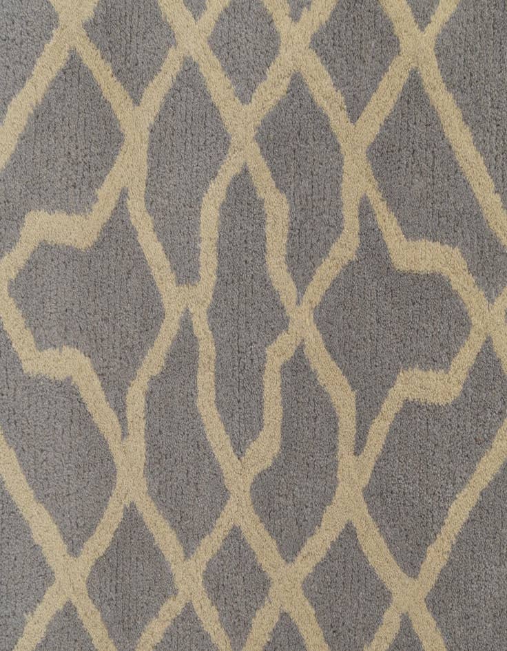 Detail image of  5' x 8' Luna Wool Rug