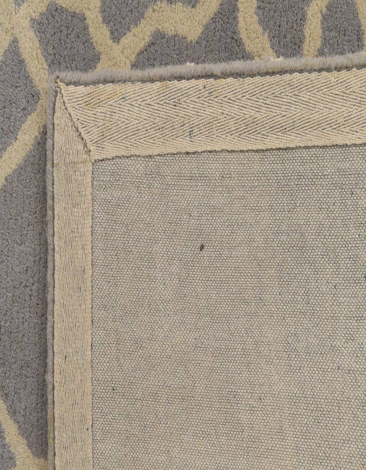 Detail image of  5' x 8' Luna Wool Rug