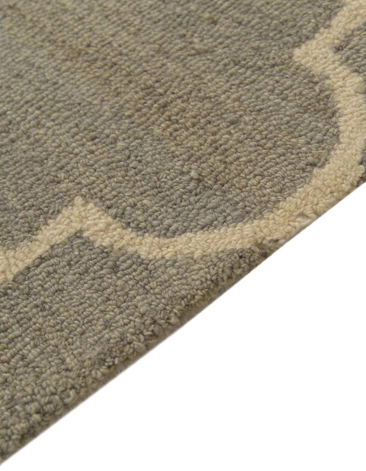 Detail image of  5' 1 x 8' Luna Wool Rug