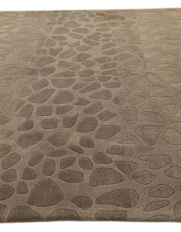 Detail image of 8' x 10' Luna Wool Rug