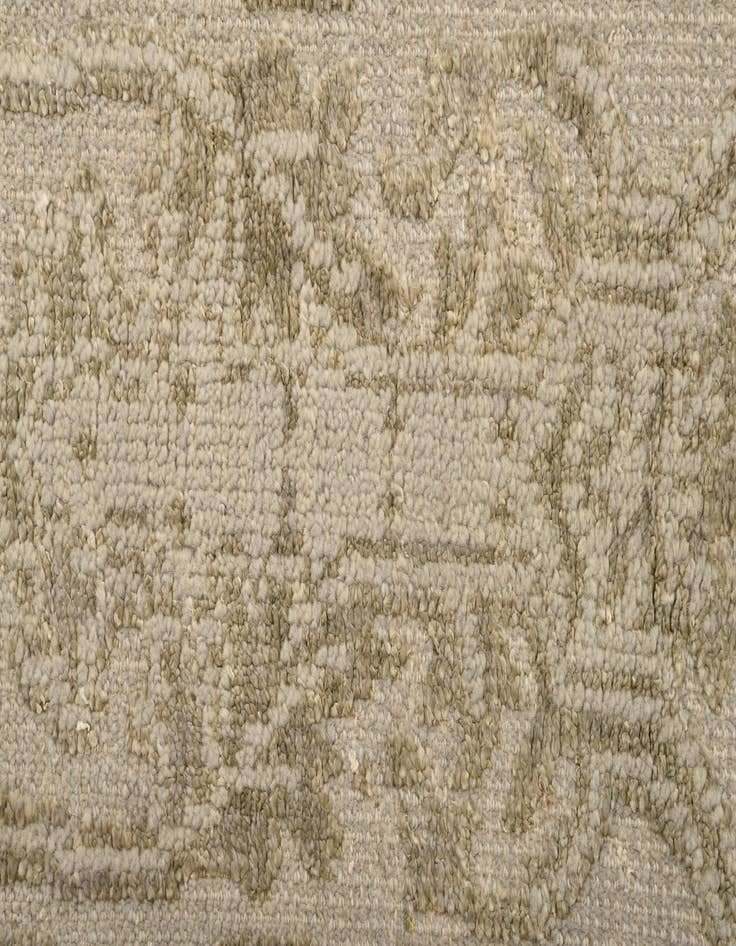 Detail image of  6' x 8' 10  Hand Knotted Luna Rug