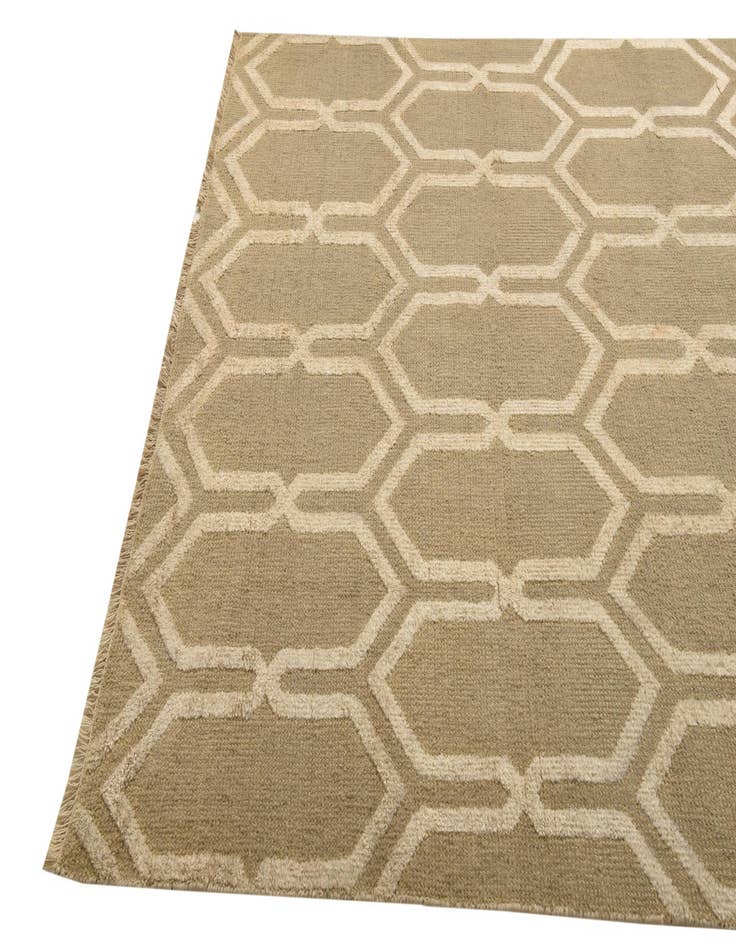 Detail image of  6' x 9'  Hand Knotted Luna Rug