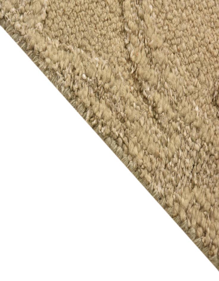 Detail image of  6' x 8' 10  Hand Knotted Luna Rug