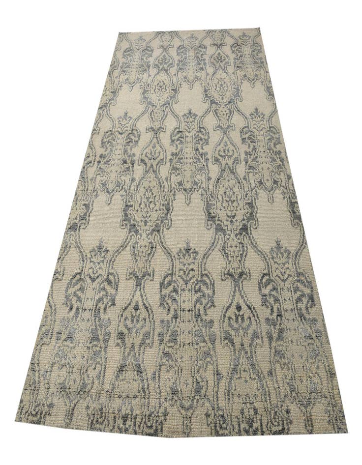 Detail image of  5' 9 x 9'  Hand Knotted Luna Rug