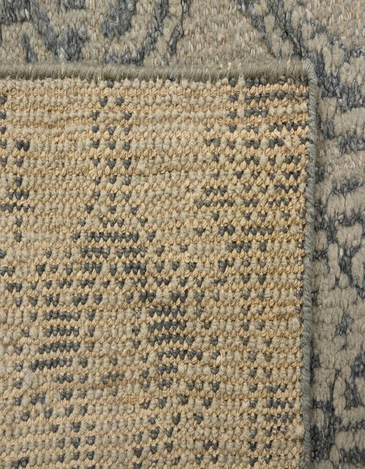 Detail image of  5' 9 x 9'  Hand Knotted Luna Rug