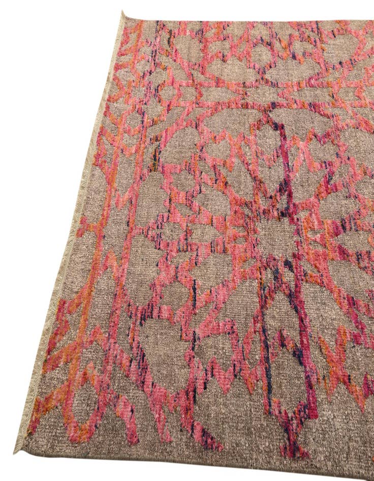 Detail image of  6' 5 x 9' 8  Hand Knotted Luna Wool Rug