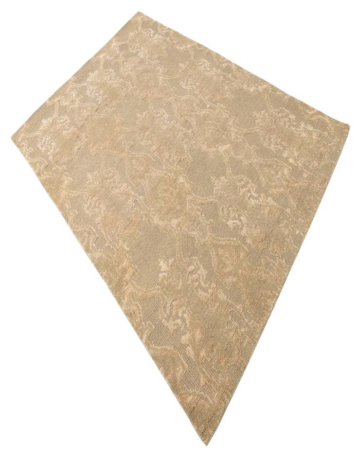 Detail image of  5' 9 x 8' 8  Hand Knotted Luna Rug