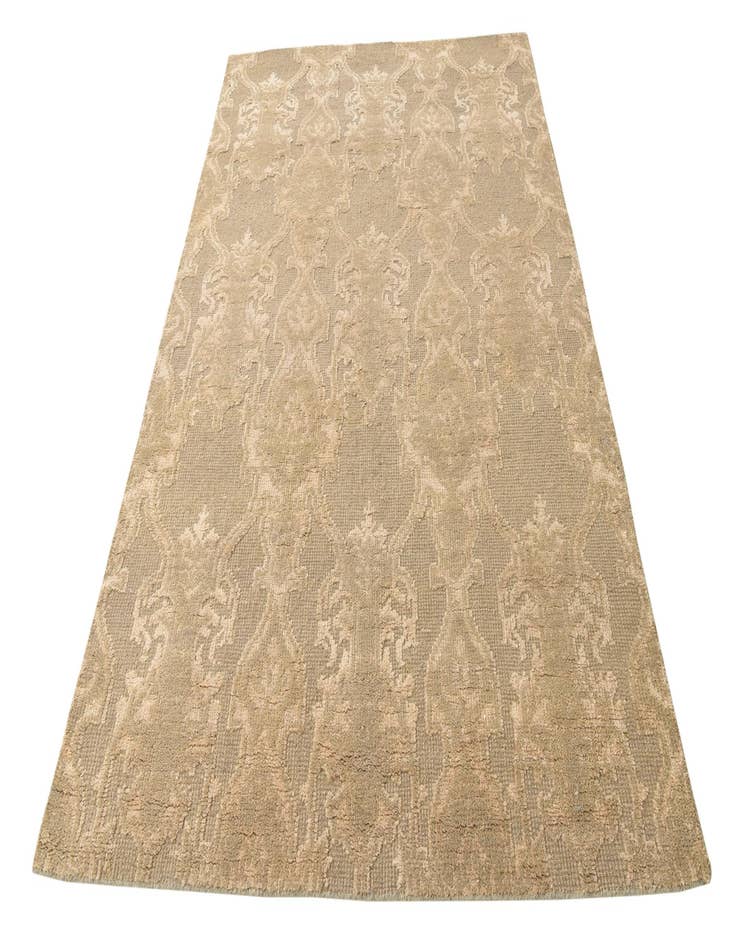 Detail image of  5' 9 x 8' 8  Hand Knotted Luna Rug