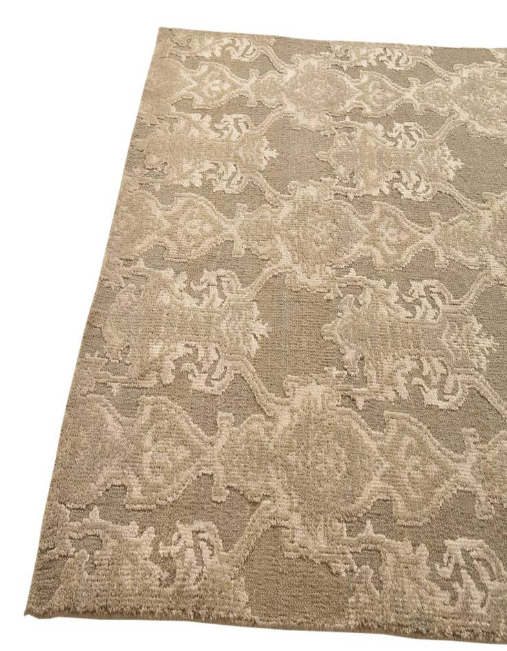 Detail image of  5' 10 x 8' 10  Hand Knotted Luna Rug