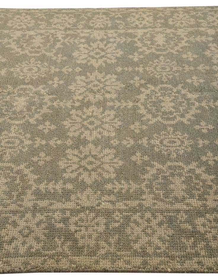 Detail image of  5' x 6' 9  Hand Knotted Luna Wool Rug