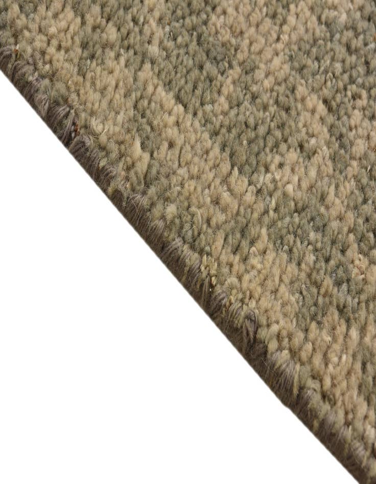 Detail image of  5' x 6' 9  Hand Knotted Luna Wool Rug