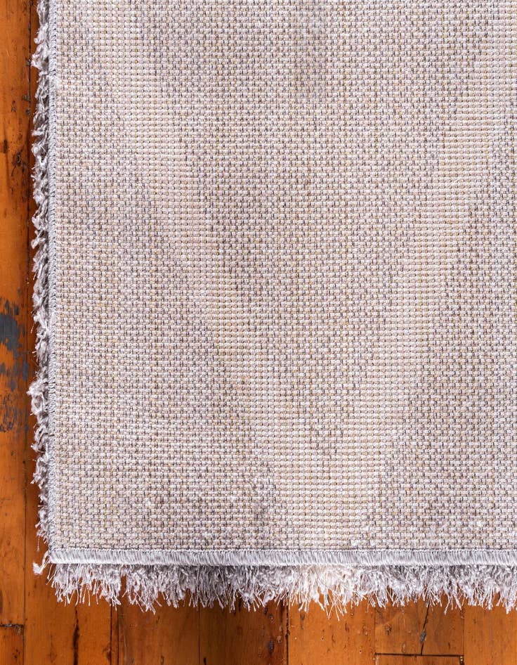 Detail image of  4' x 6' Luxury Trellis Shag Rug