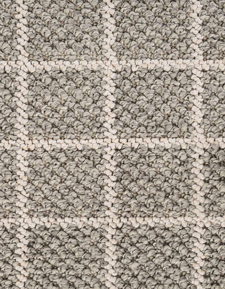 Detail image of  5' 4 x 7' 8 Machine Made Rug