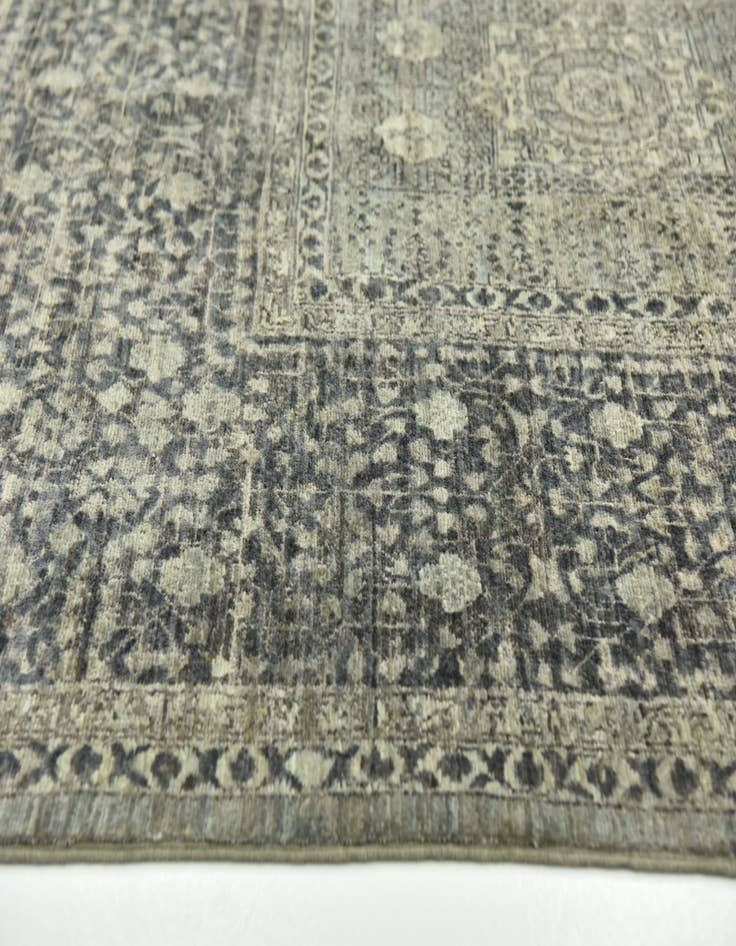 Detail image of  8' 9 x 11' 3  Hand Knotted Mamluk Ziegler Rug