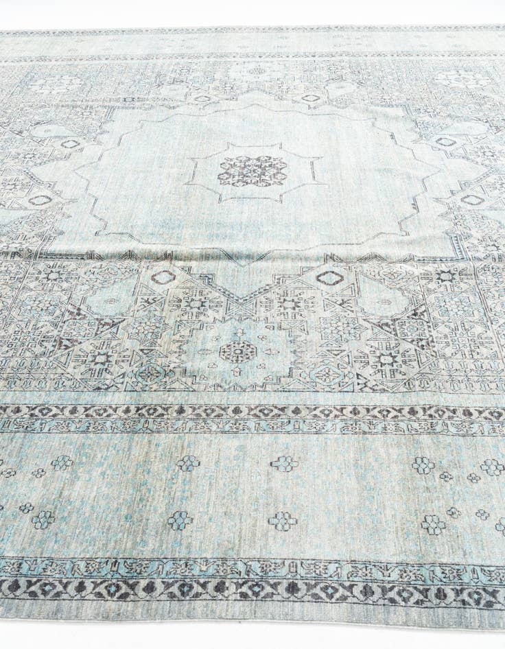 Detail image of  11' 8 x 17' 11  Hand Knotted Mamluk Ziegler Oriental Rug