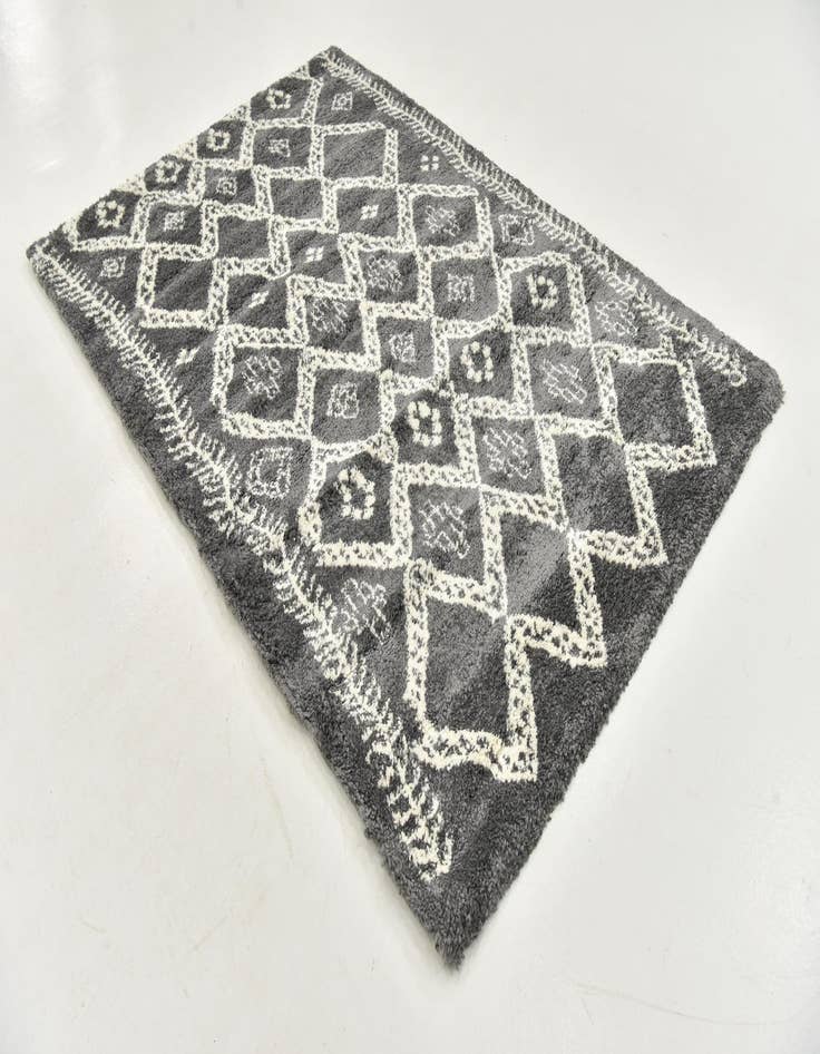 Detail image of  5' 3 x 7' 9 Marrakesh Rug