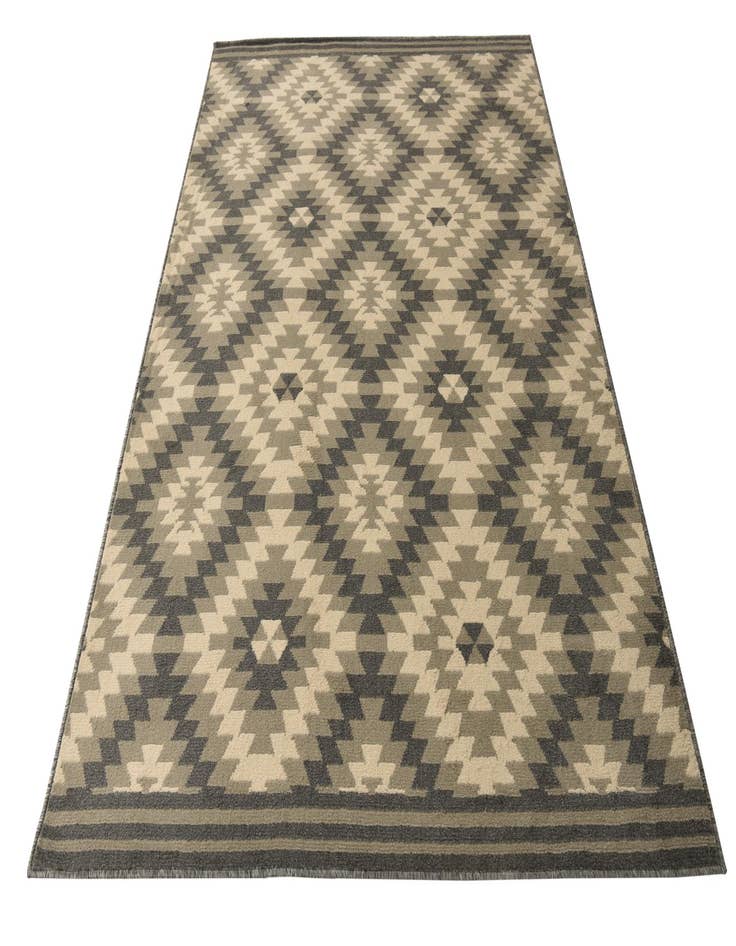 Detail image of  5' 2 x 7' 6 Mesa Rug