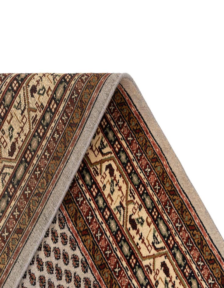 Detail image of  8' 5 x 11' 8  Hand Knotted Mir Wool Rug