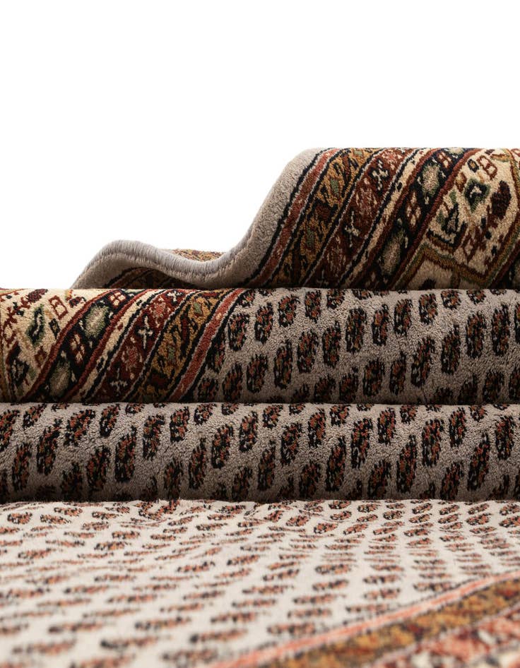 Detail image of  8' 5 x 11' 8  Hand Knotted Mir Wool Rug