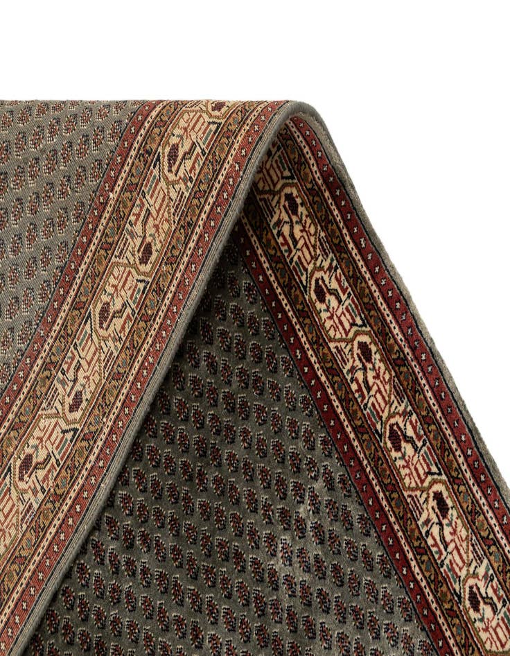 Detail image of  4' 7 x 6' 7  Hand Knotted Mir Oriental Wool Rug